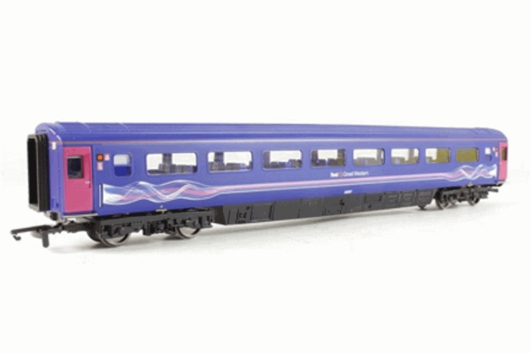 Hornby R4370G FGW Mk3 Trailer Standard TS Coach number 42145 Dynamic Lines Livery