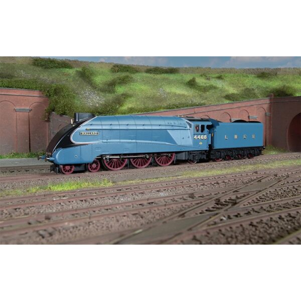 Hornby R30268 LNER, Class A4, 4-6-2, 4468 'Mallard', 85th Anniversary Edition - Era 3 - Image 6