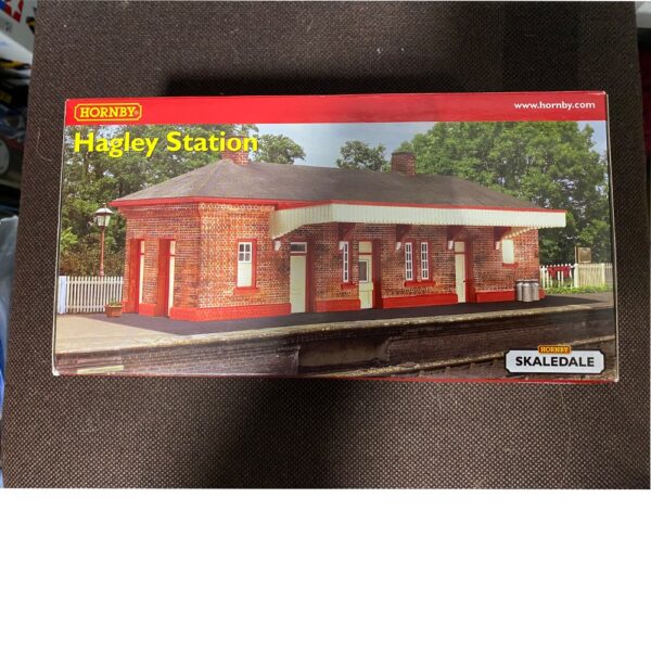 Hornby R9752-PO Hagley Station Pre-Owned