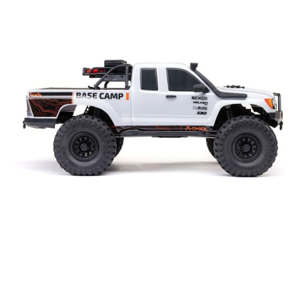 Axial AXI-1375T1 1/10 SCX10 III Base Camp 4X4 Rock Crawler RTR White - Image 6