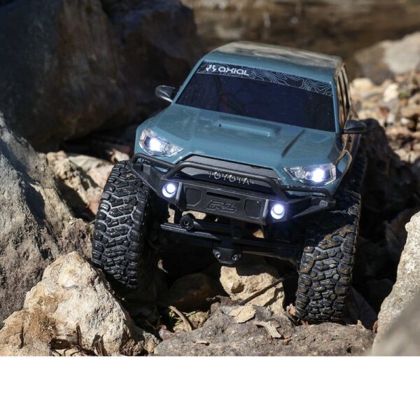 Axial AXI-2035T2 1/24 SCX24 Toyota 4Runner 4X4 Rock Crawler RTR Grey - Image 19