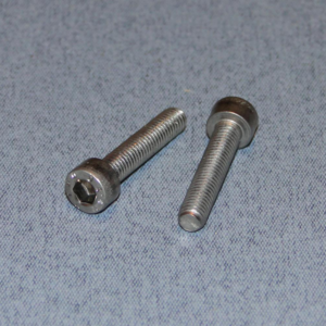 Logic RC T-SCR01/25M5 SS Socket Hd Screw M5 25mm Pk2