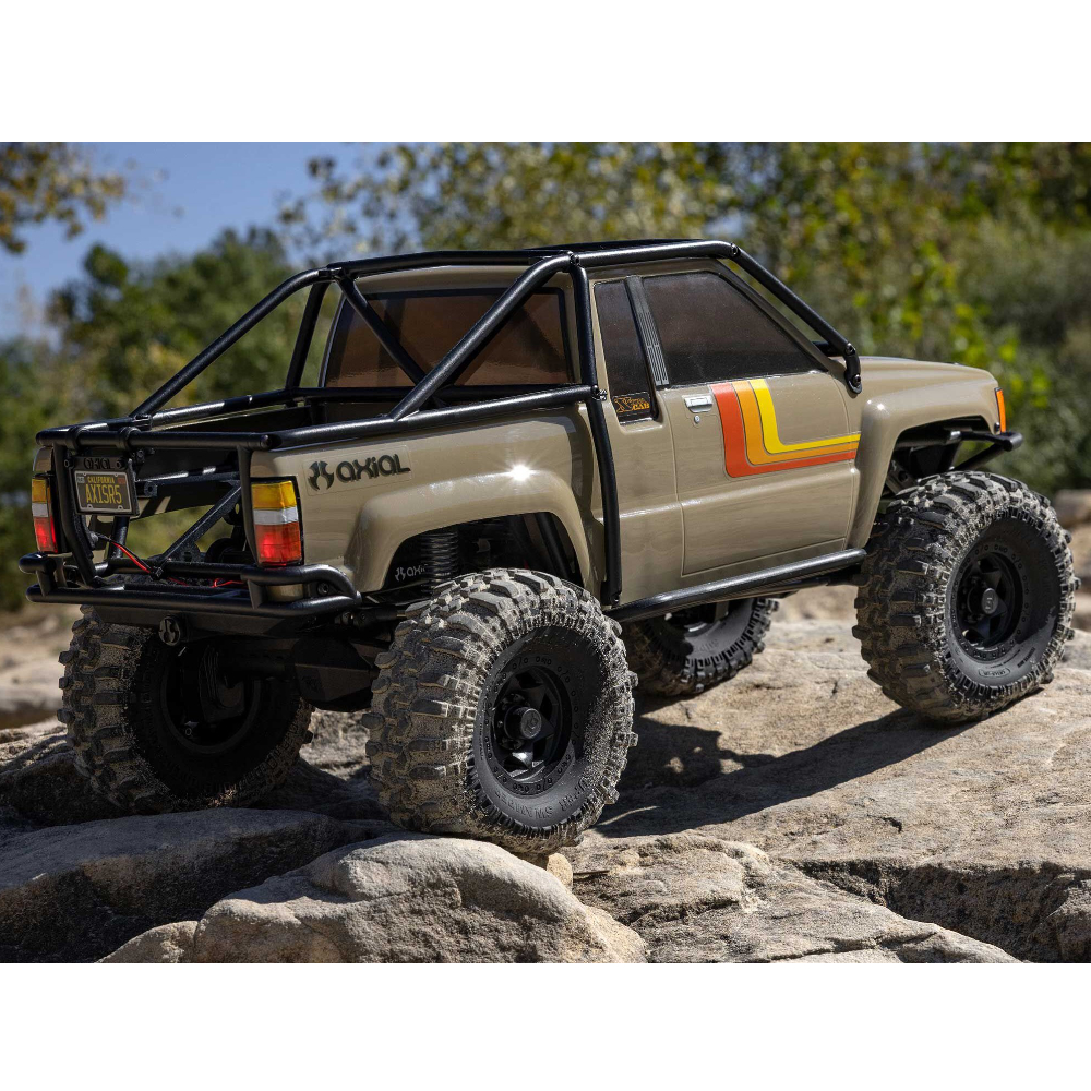 Axial AXI-2062T1 1/10 SCX10 III 1987 Toyota SR5 4X4 RTR Rock Crawler, Brown - Image 27