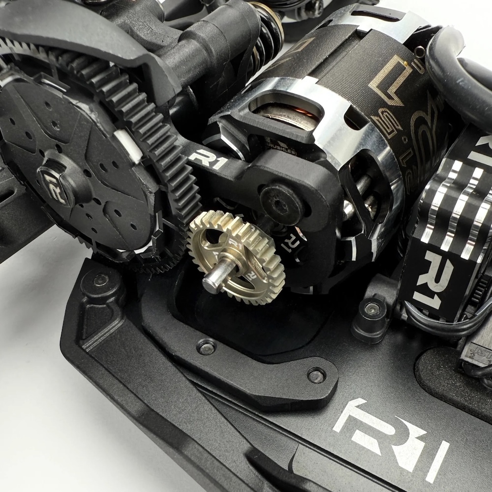 R1 Wurks 920001 R1B Mark1 Carpet Spec – 1/10th Scale 2WD Competition Off-Road Buggy Kit - Image 13