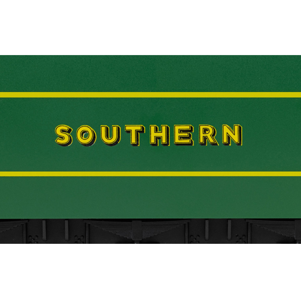 Hornby R30560SS Merchant Navy Class - 21C4 'Cunard White Star' (With Steam Generator) - Image 11