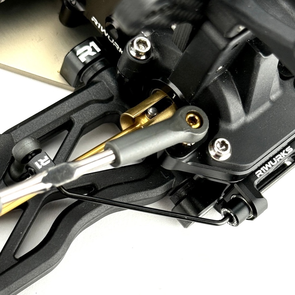 R1 Wurks R1W-900150 Black 7075 Aluminium Sway Bar Hardware Set (AE B7 OR B84) - Image 3