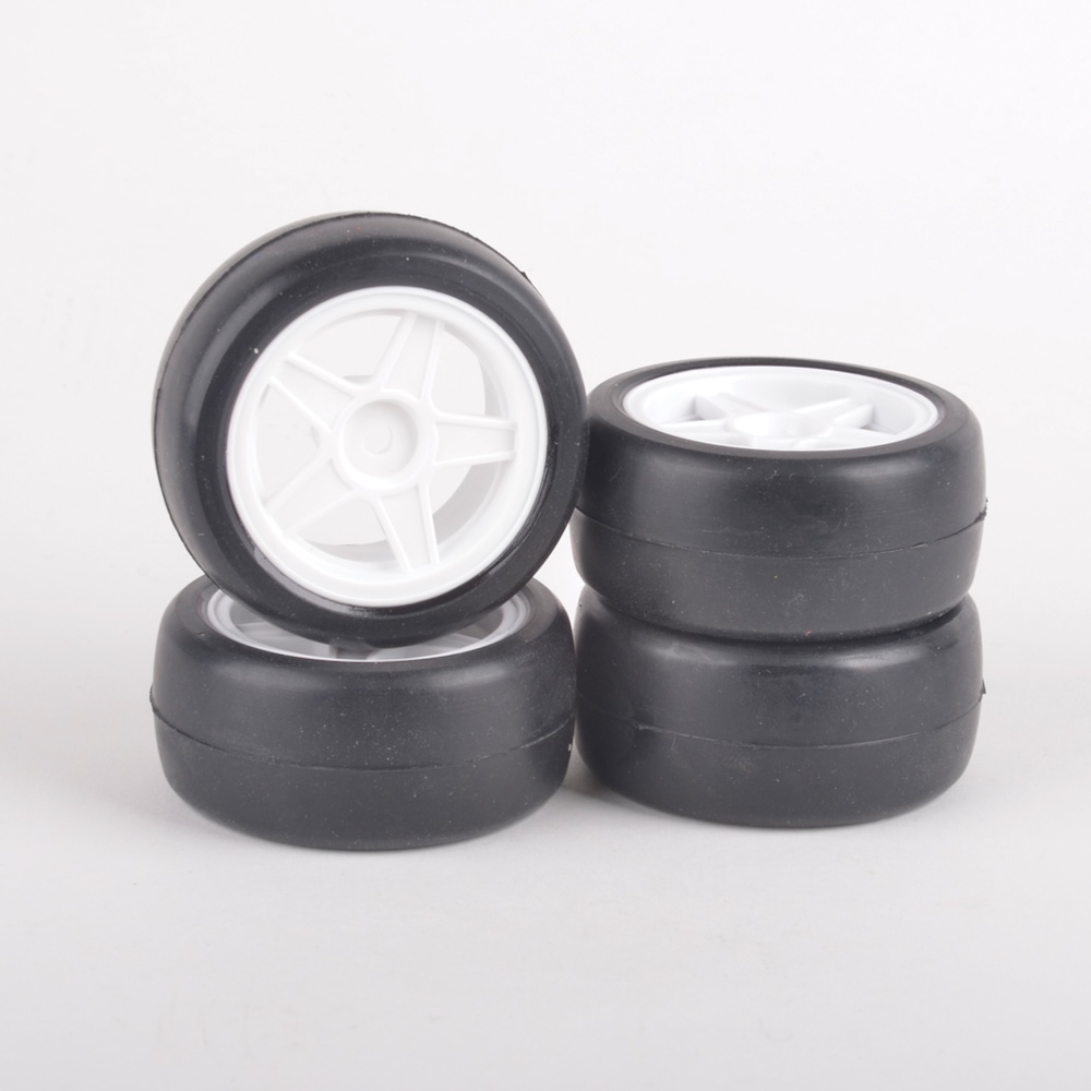 Rush RU1075 Mini Tyres 32 Round Pre-Glued (4)